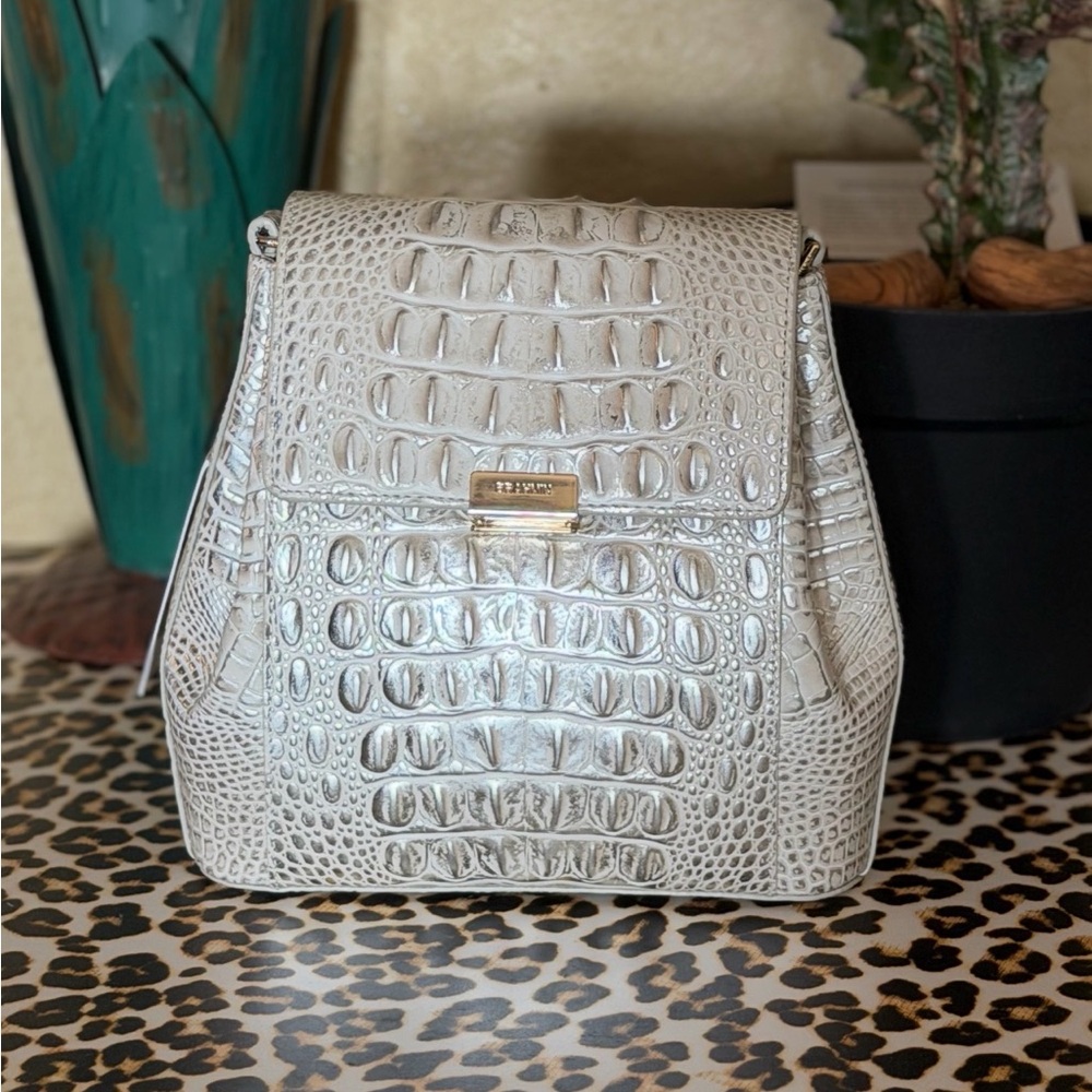 NEW WITH TAGS - Brahmin Melbourne Collection Ivory Dream Margo Crossbody FIRM